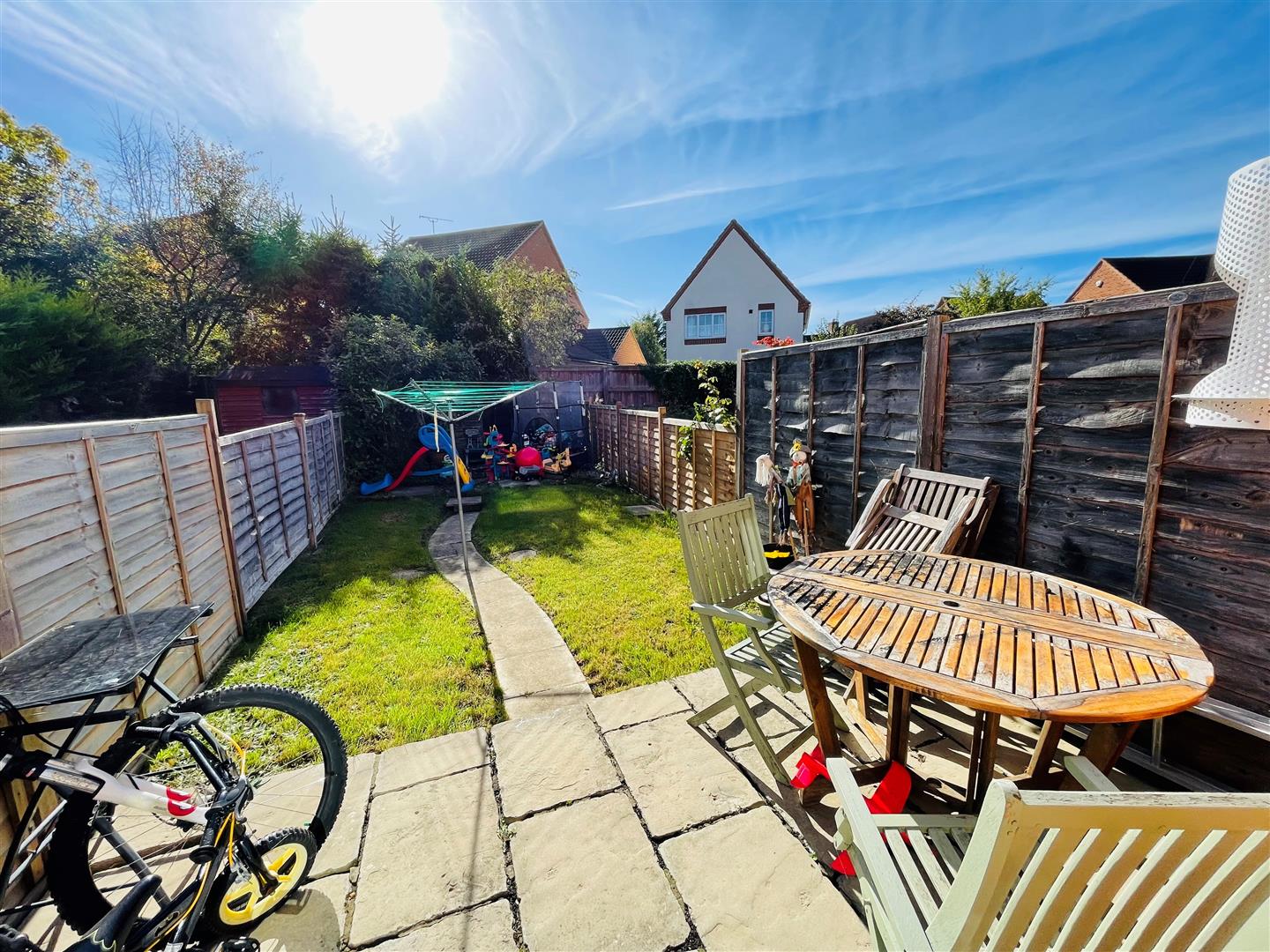 Daisy Close, Melksham Lock and Key